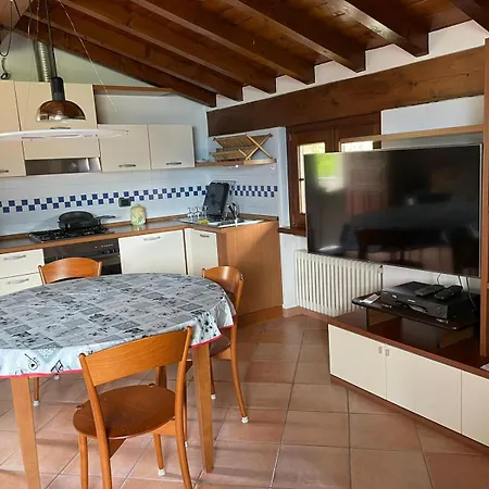 Ferienhaus Family House *